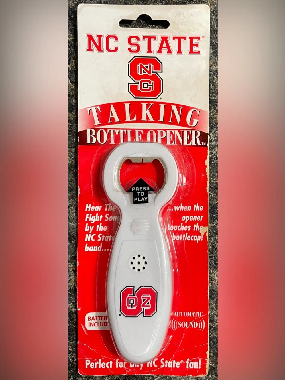 VINTAGE NC State Wokfpack Band Fight Song Talking Bottle Opener NCAA Tailgate